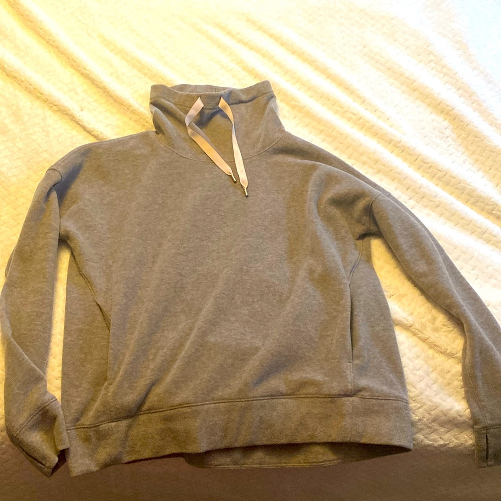 LULULEMON PULLOVER FLEECE WOMENS SZ 12